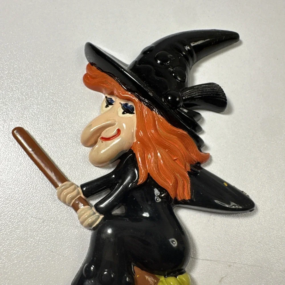 Vintage Halloween Witch‎ on broom  Plastic Cake Topper